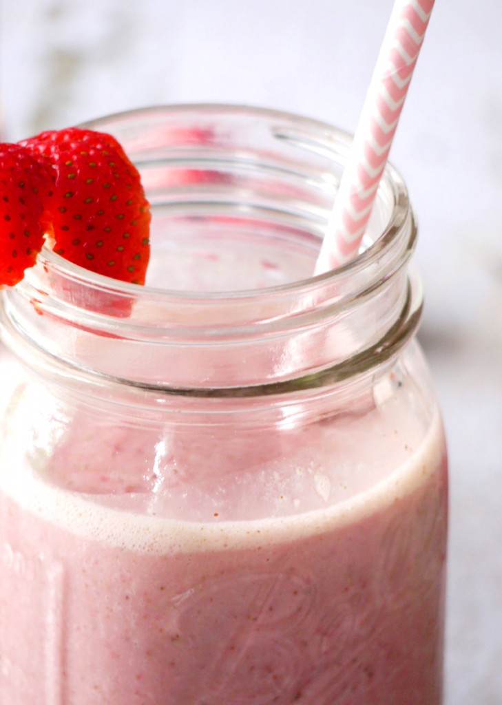 frozen strawberry almond smoothie 5