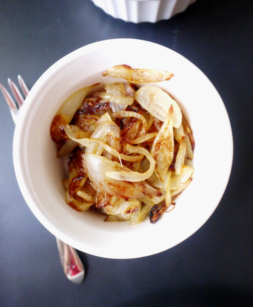 anchovy and caramelized onion toast with pimiento spread 4