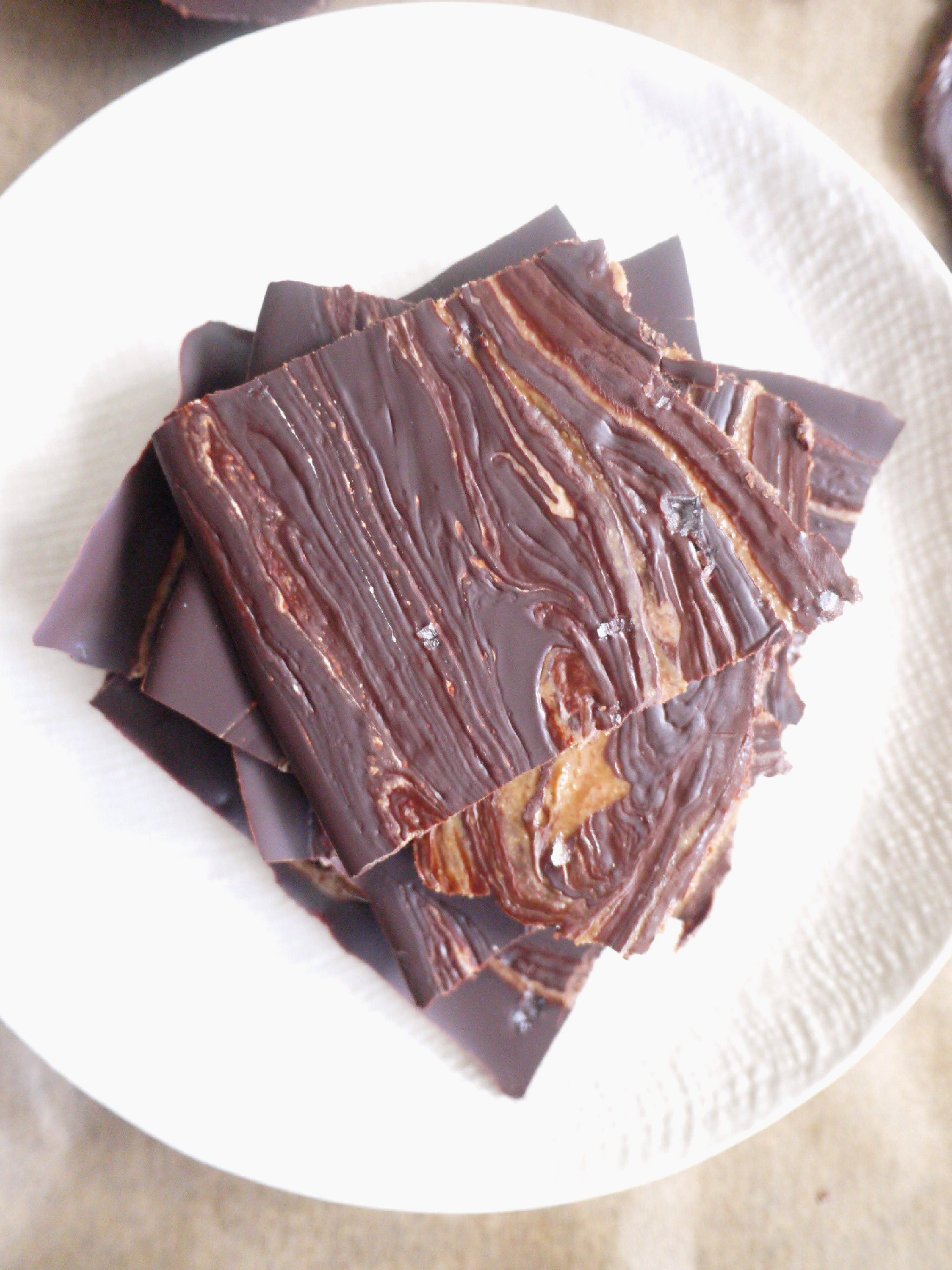 almond butter chocolate bark 10