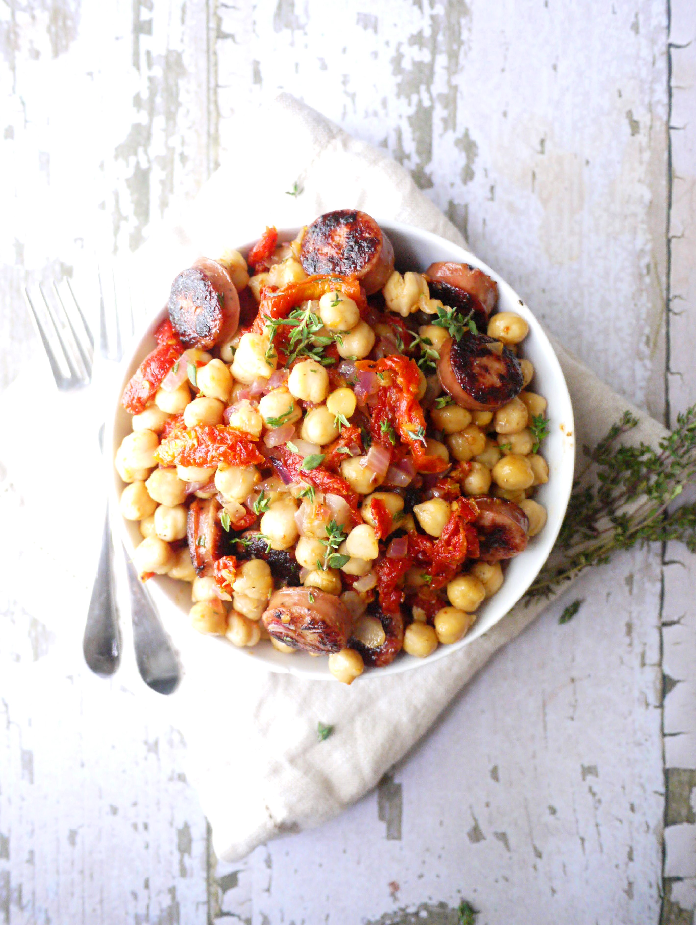 mediterranean chicken sausage and chickpea salad 1