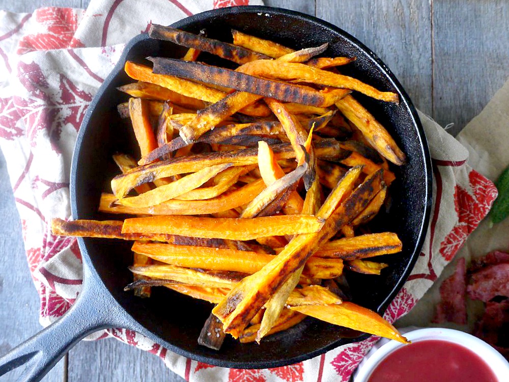 sweet potato poutine with cranberry gravy 5 adjusted