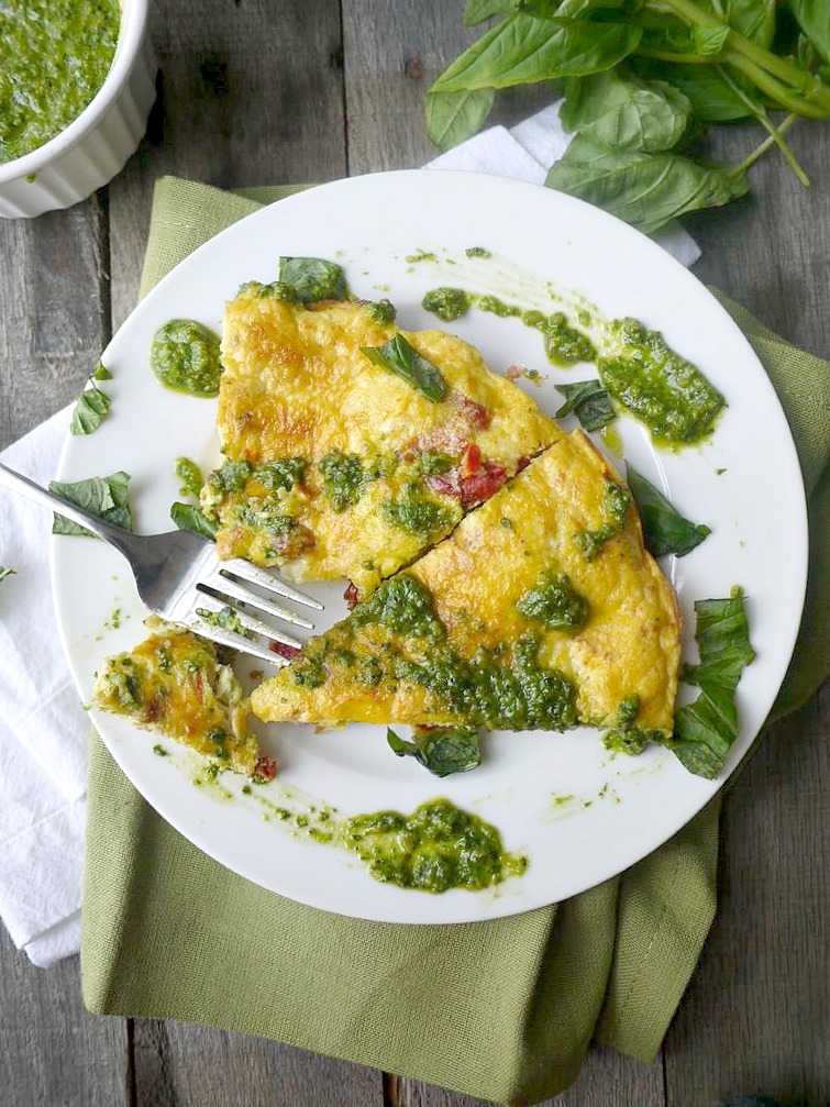 sundried tomato frittata with pesto 10 adjusted