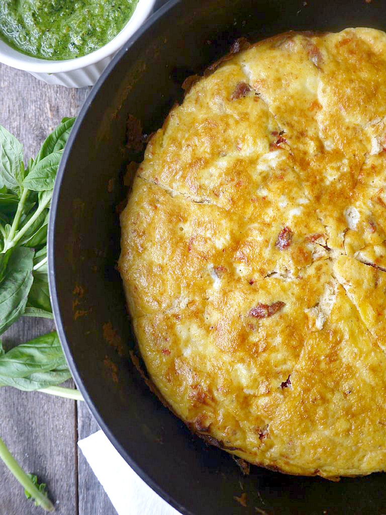 sundried tomato frittata with pesto 4 adjusted