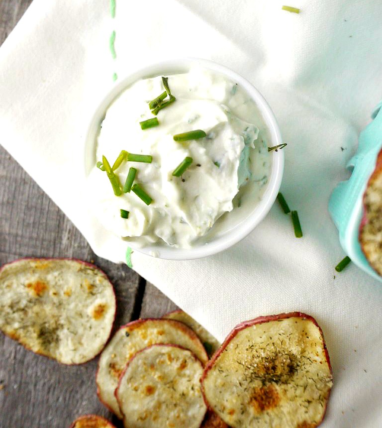 baked dill and onion potato chips 3 adjusted