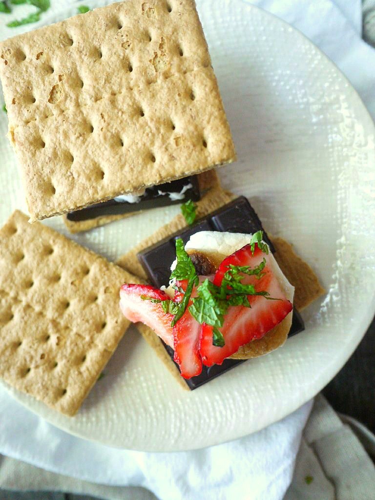 strawberry mint dark chocolate smores 6