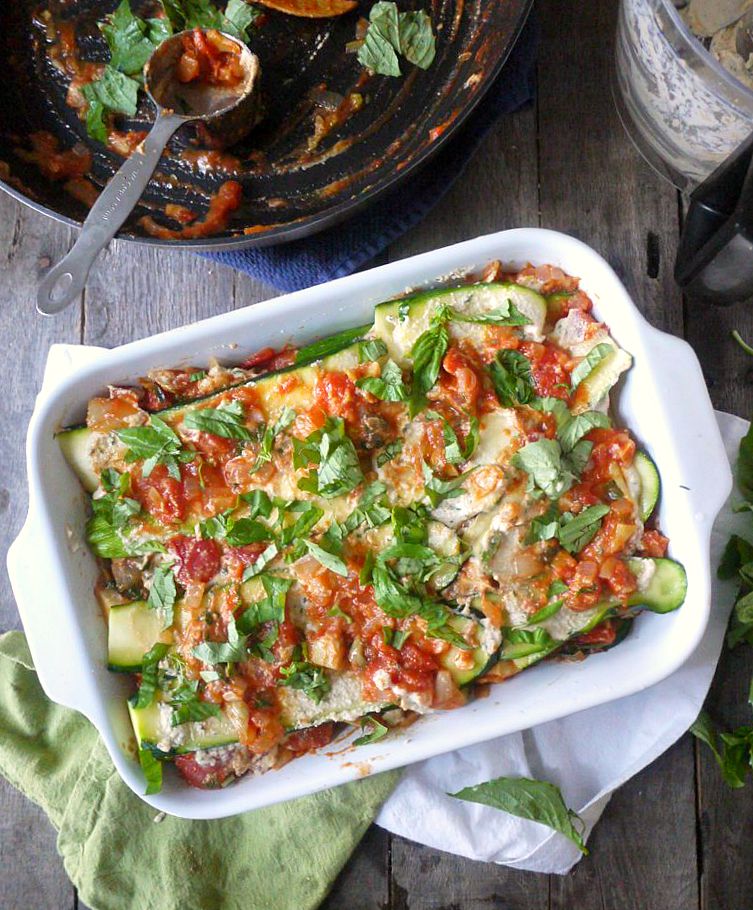 paleo noodleless zucchini lasagna with basil cashew cheese 1