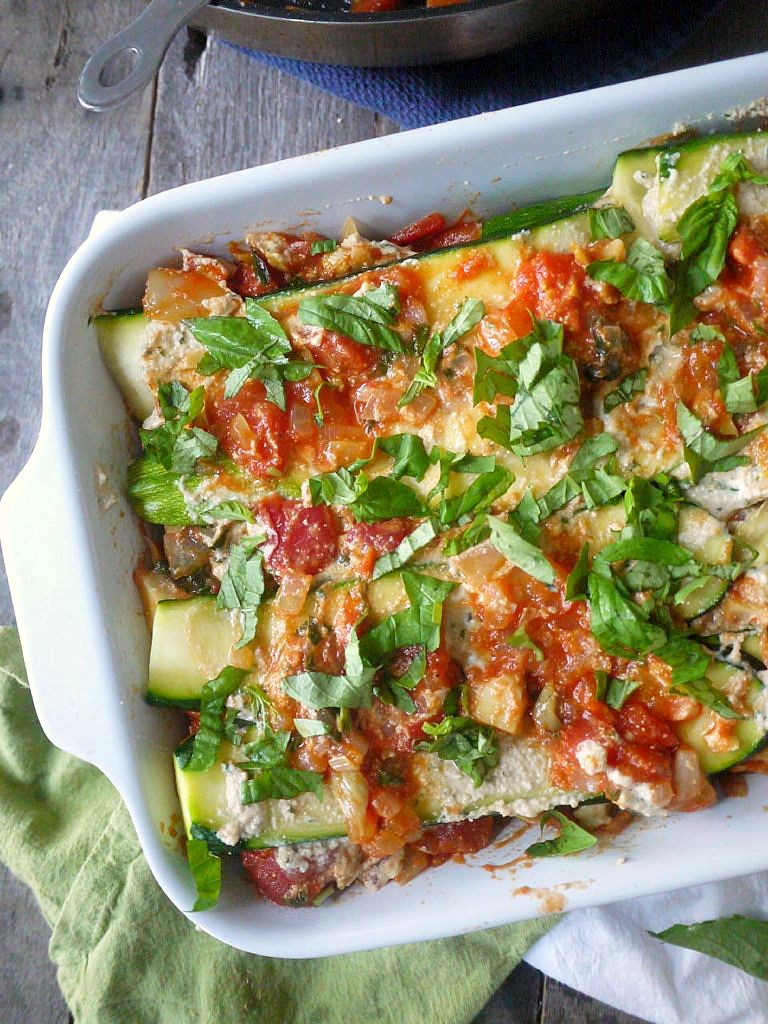 paleo noodleless zucchini lasagna with basil cashew cheese 2