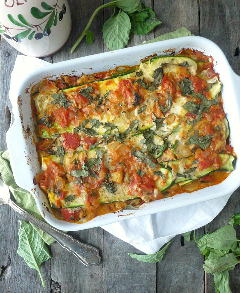 paleo noodleless zucchini lasagna with basil cashew cheese 4