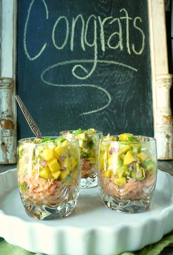 roast smoked salmon and mango-avocado salsa cups 1