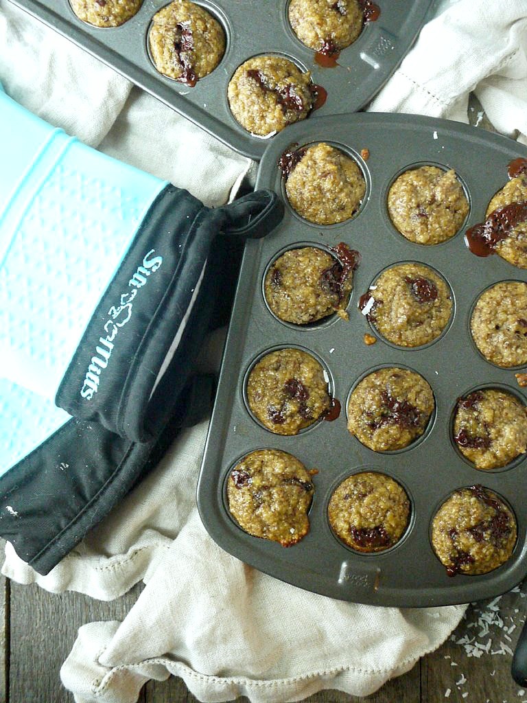 paleo chocolate banana bread bites with coconut-orange glaze 2