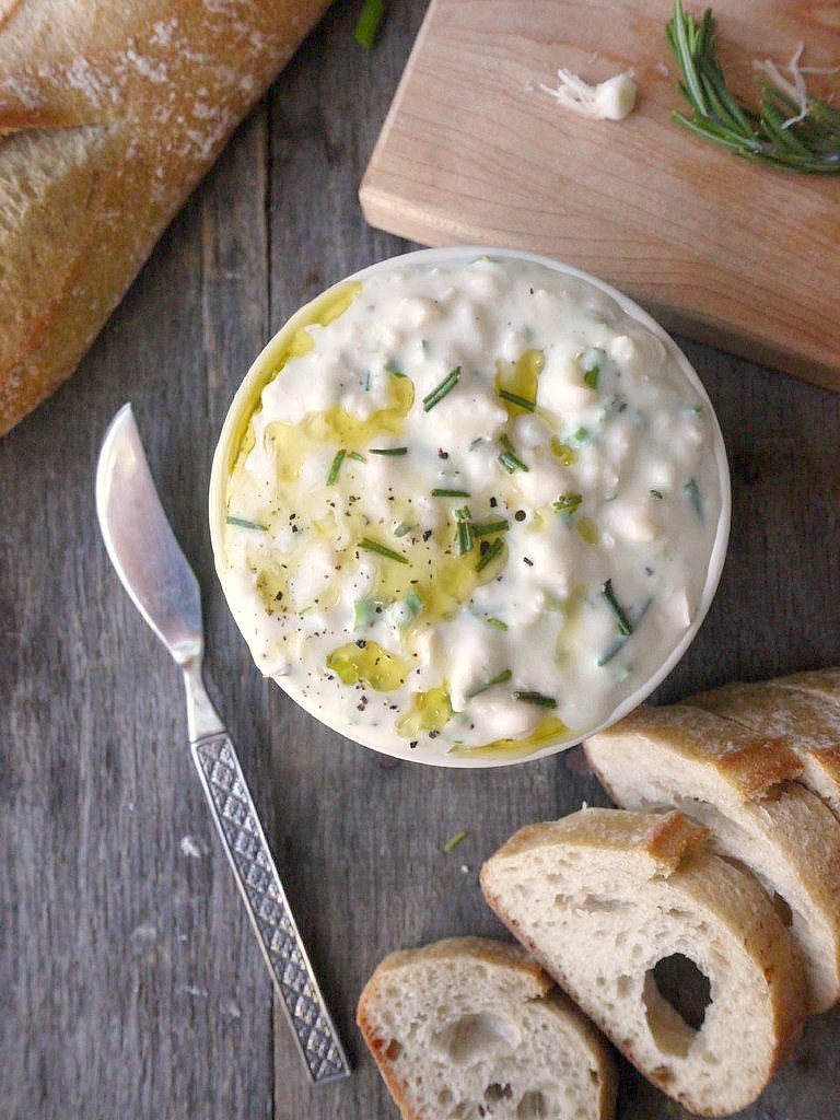 yogurt and white bean dip 4