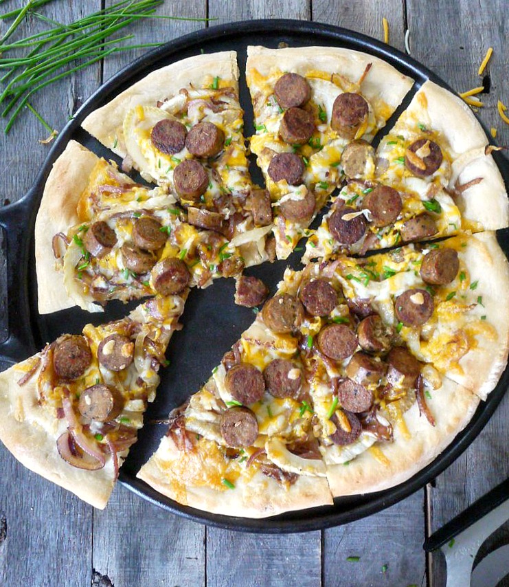 veggie sausage caramelized onion and fennel pizza 6