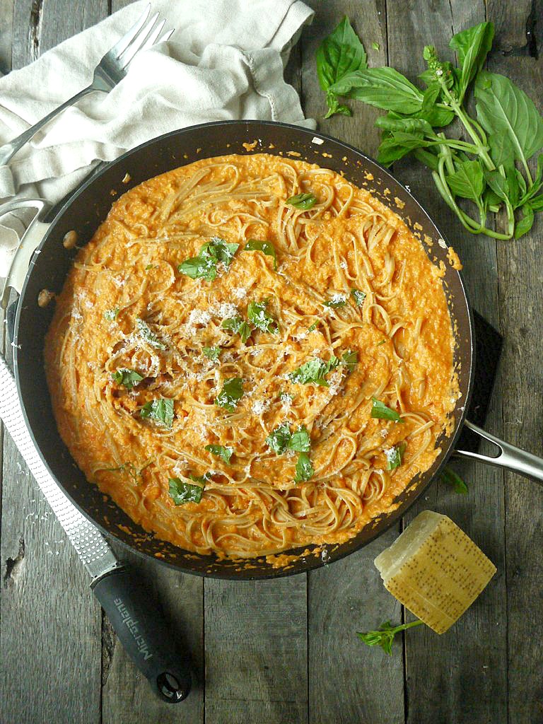 Roasted Red Pepper, Goat Cheese & Fennel Pasta - Healthy Recipe Ecstasy