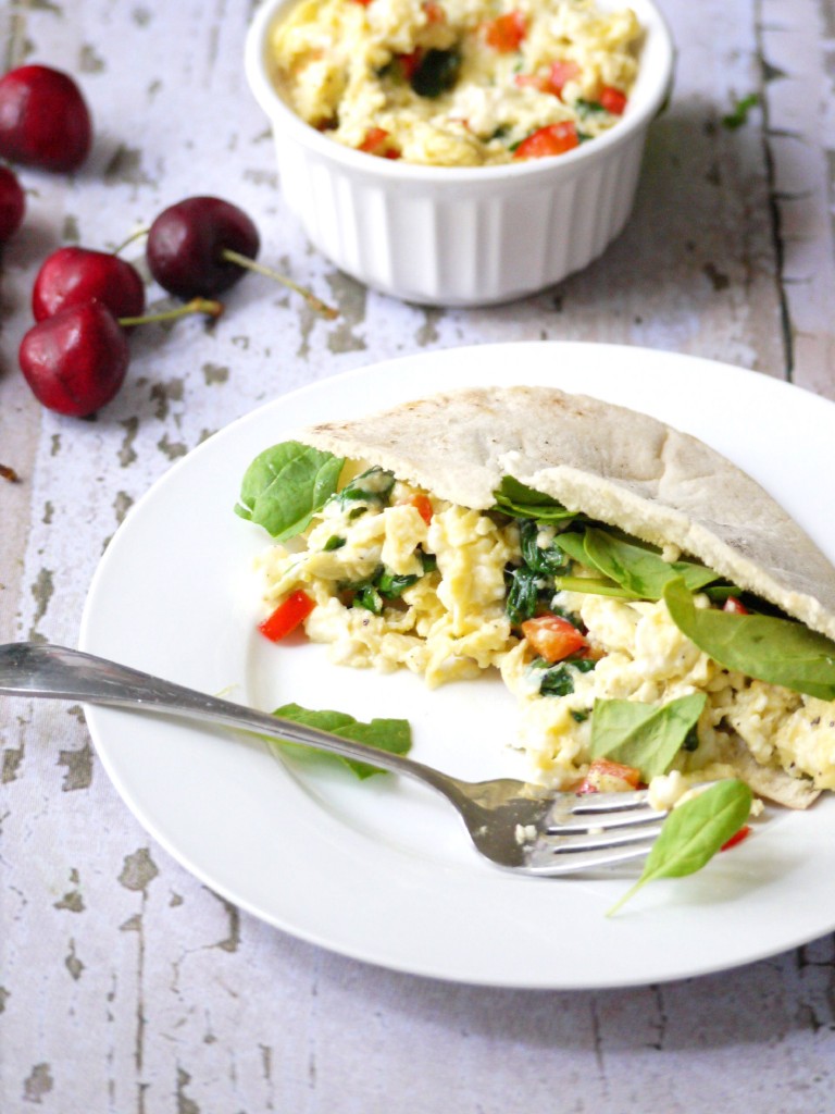 spinach red pepper and feta scrambled eggs with pita 2